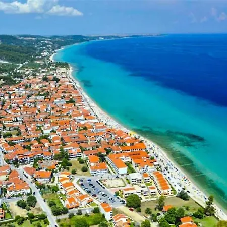 Beautiful * Polychrono